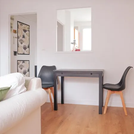Joli Quartier De La Madeleine - 4 Personnes Appartement